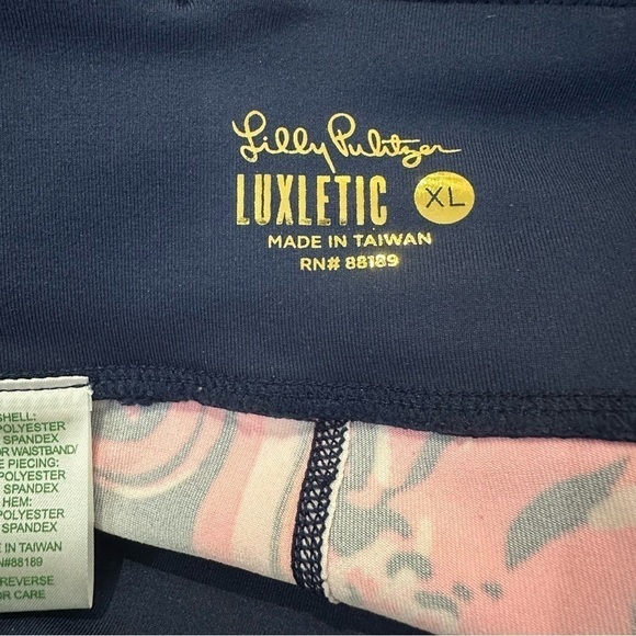 NWT Lilly Pulizer weekender mid rise leggings - Picture 7 of 9